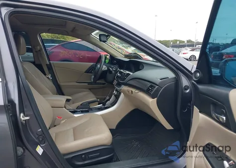 2014 Honda Accord Hybrid Touring из США, поврежденный, VIN 1HGCR6F75EA009581